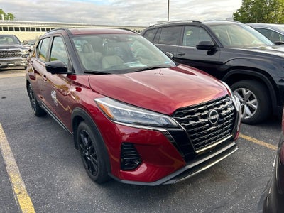 2023 Nissan Kicks SR