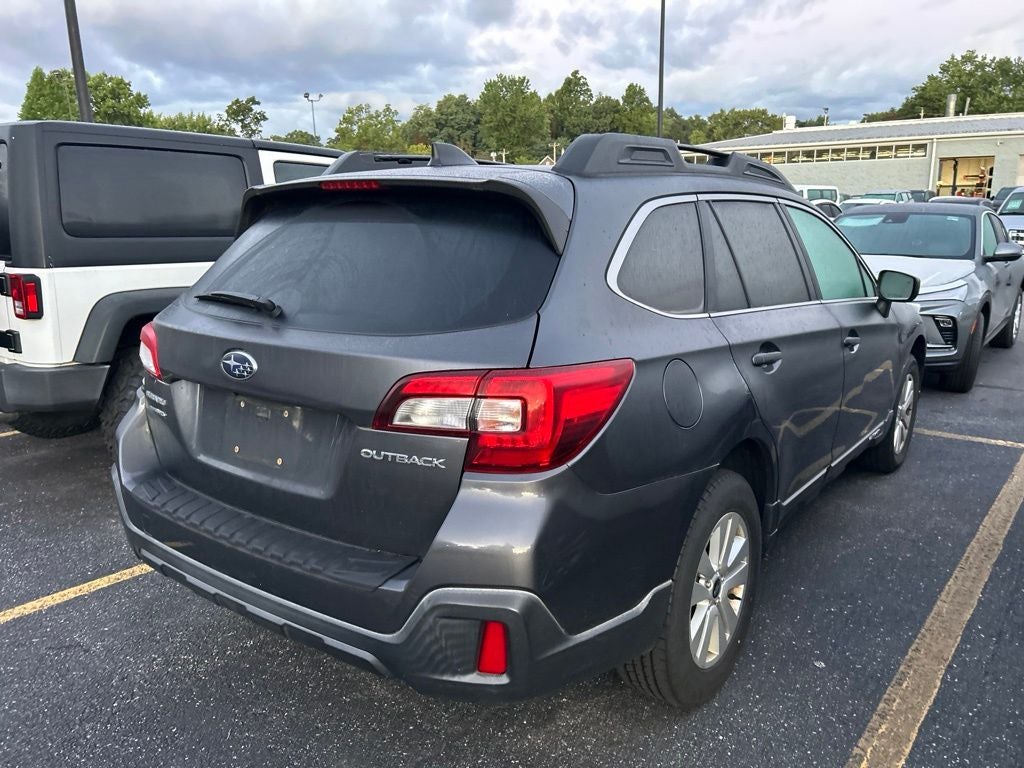 2018 Subaru Outback 2.5i Premium