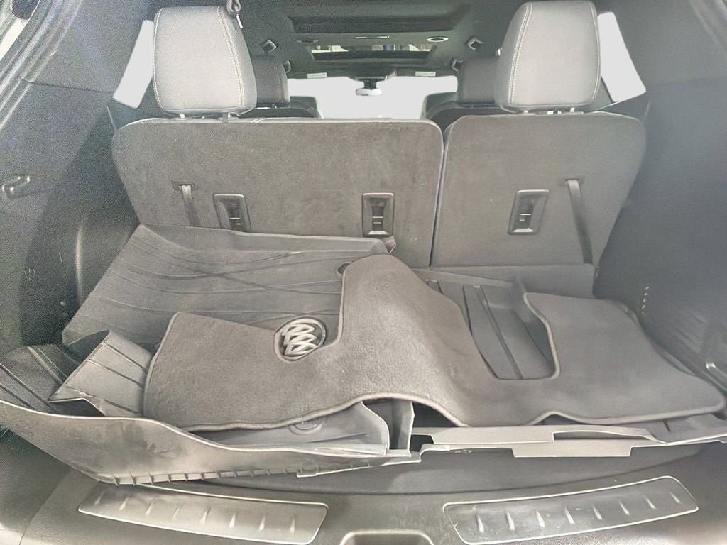 2022 Buick Enclave Essence