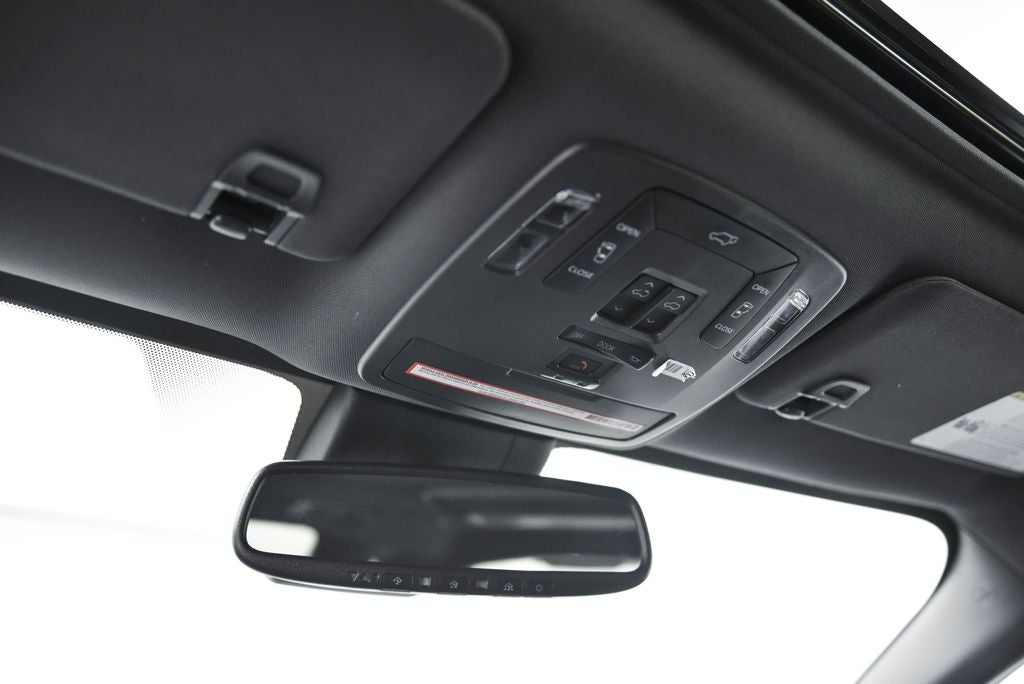 2021 Toyota Sienna XSE 7 Passenger