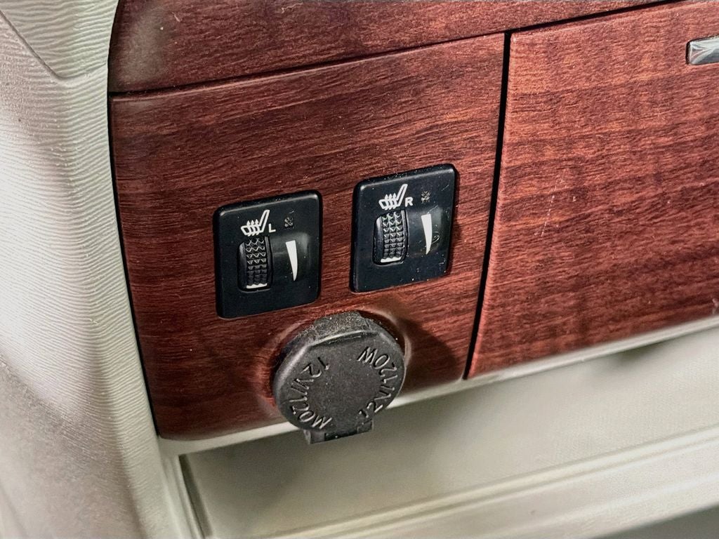 2014 Toyota Sienna XLE 8 Passenger