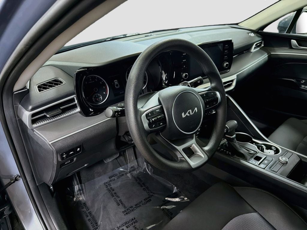 2022 Kia K5 LX