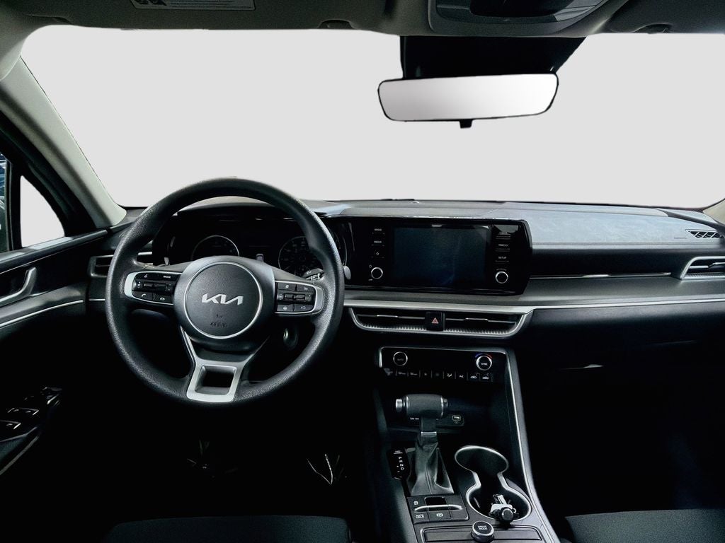 2022 Kia K5 LX