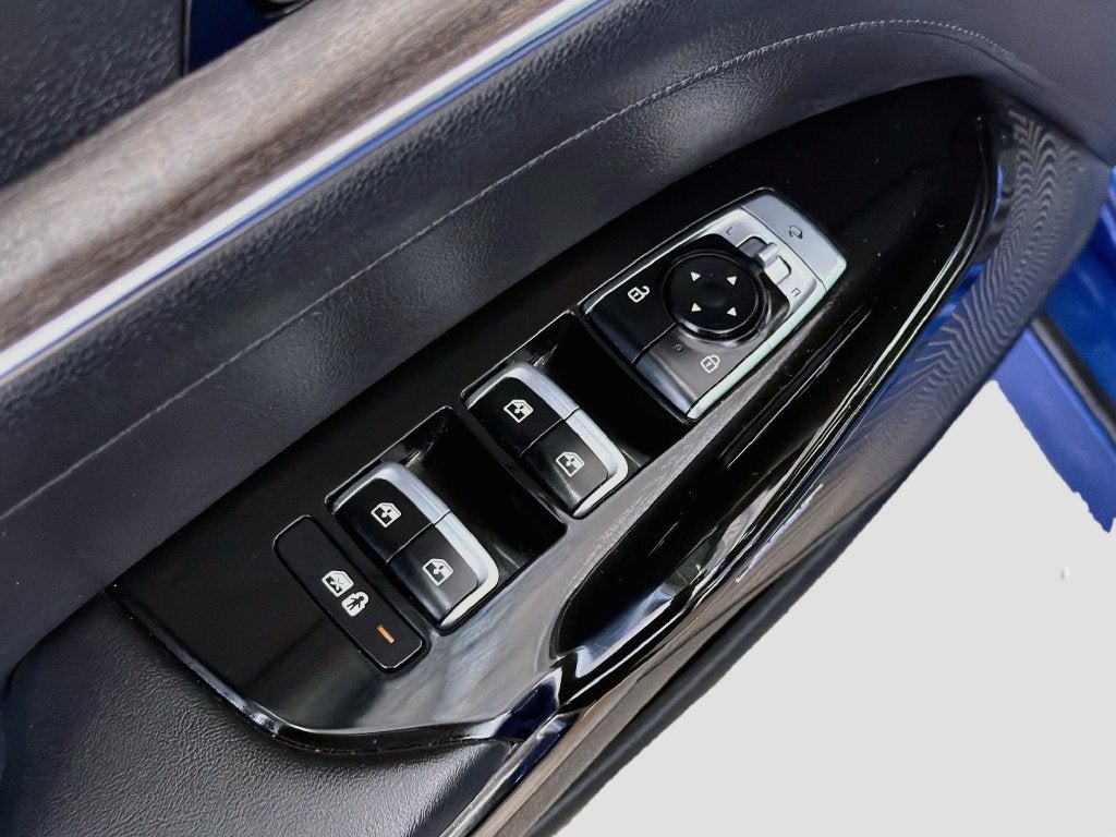 2023 Kia K5 EX