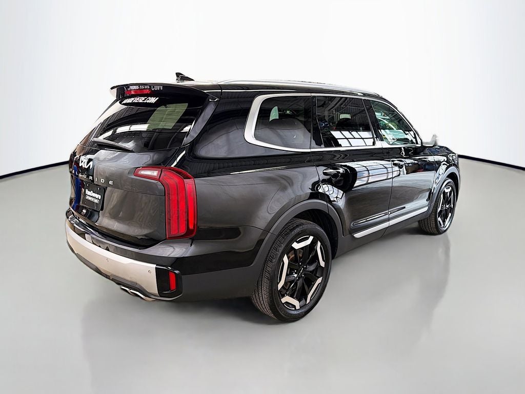2023 Kia Telluride S
