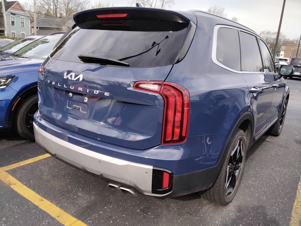 2023 Kia Telluride S