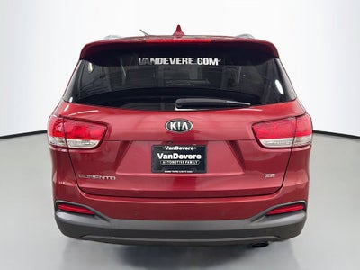 2017 Kia Sorento LX