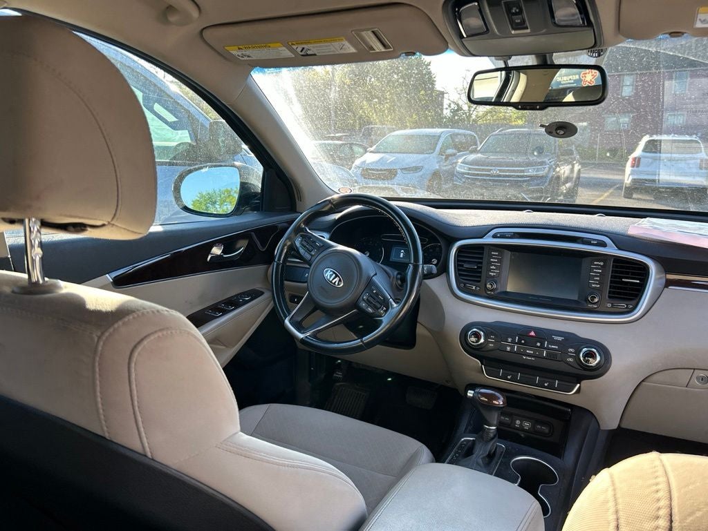 2017 Kia Sorento LX