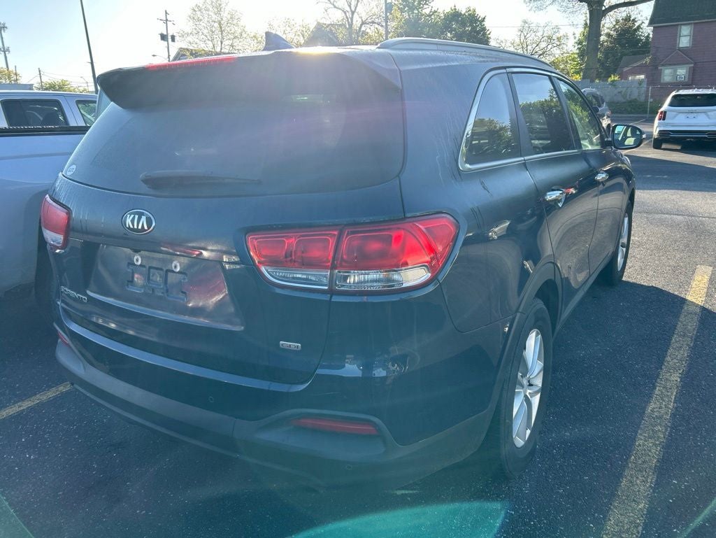 2017 Kia Sorento LX