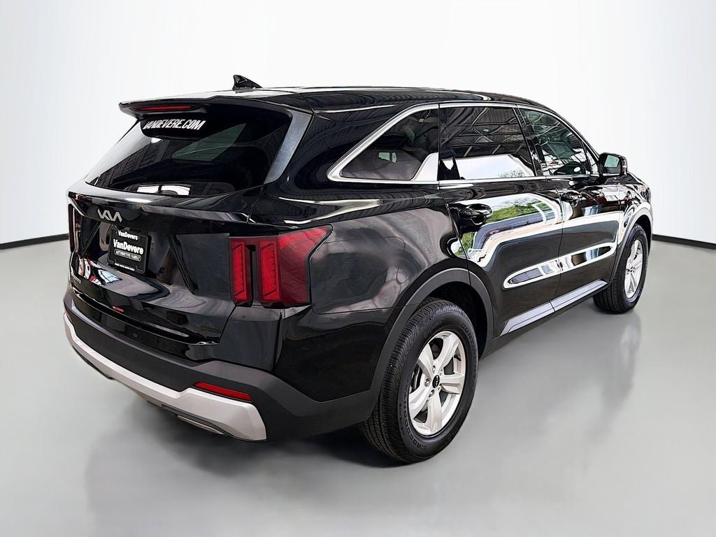 2026 Kia Sorento LX