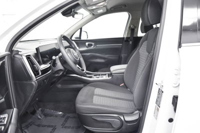 2025 Kia Sorento LX