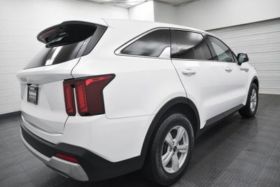 2025 Kia Sorento LX