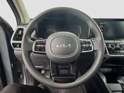 2022 Kia Sorento LX
