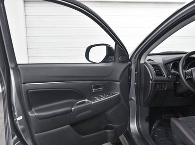 2025 Mitsubishi Outlander Sport 2.0 SE