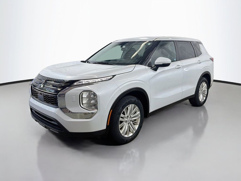 2023 Mitsubishi Outlander ES