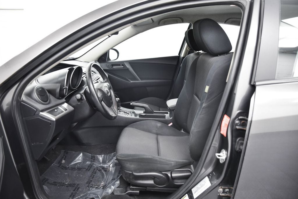 2013 Mazda Mazda3 i Touring