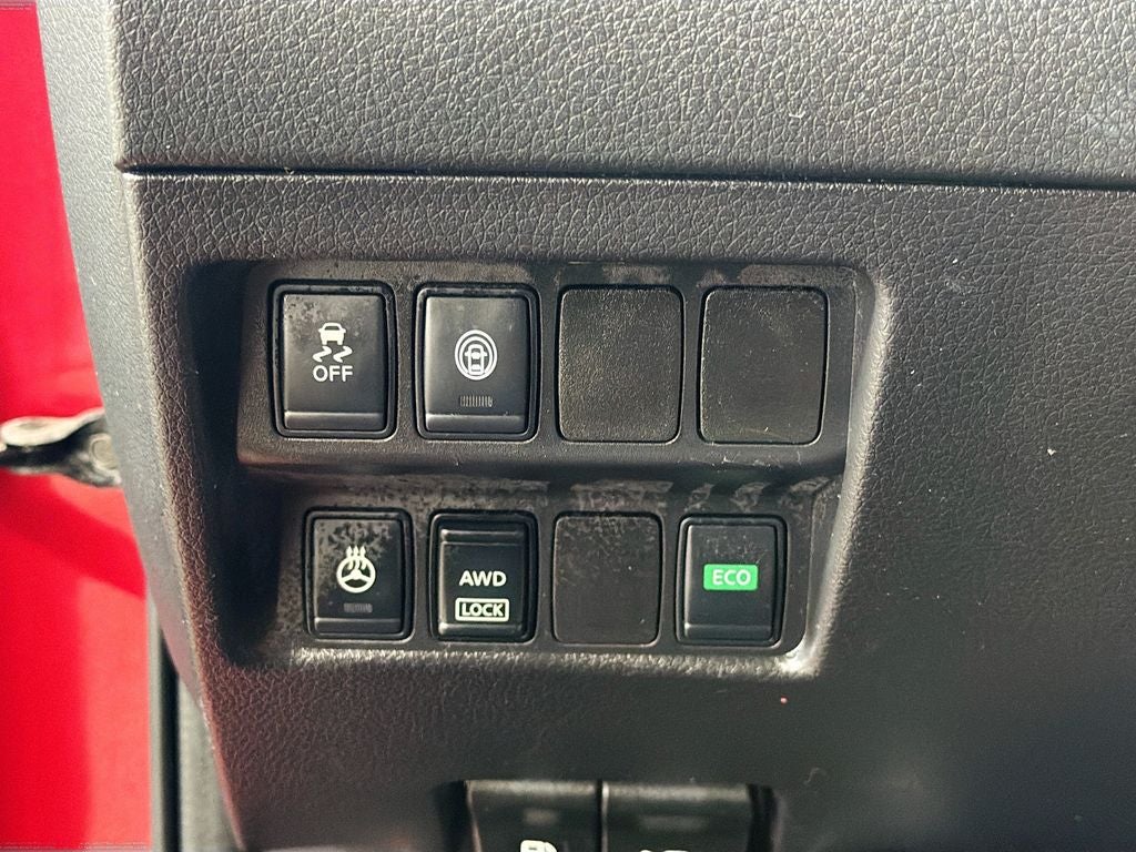 2017 Nissan Rogue Sport SL