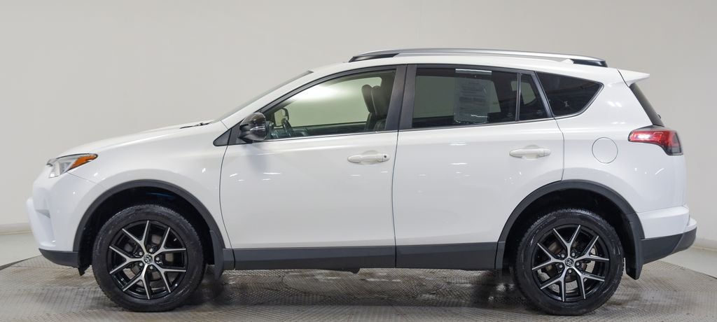 2018 Toyota RAV4 SE