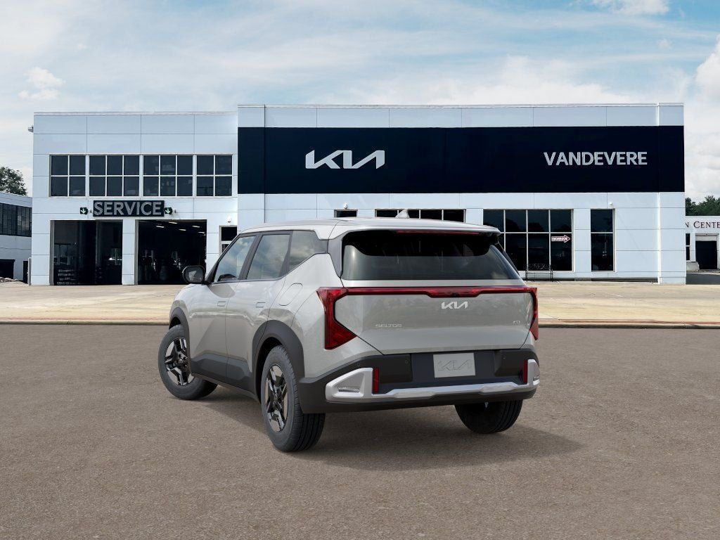 2027 Kia Seltos LX