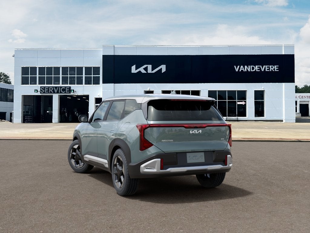 2027 Kia Seltos S