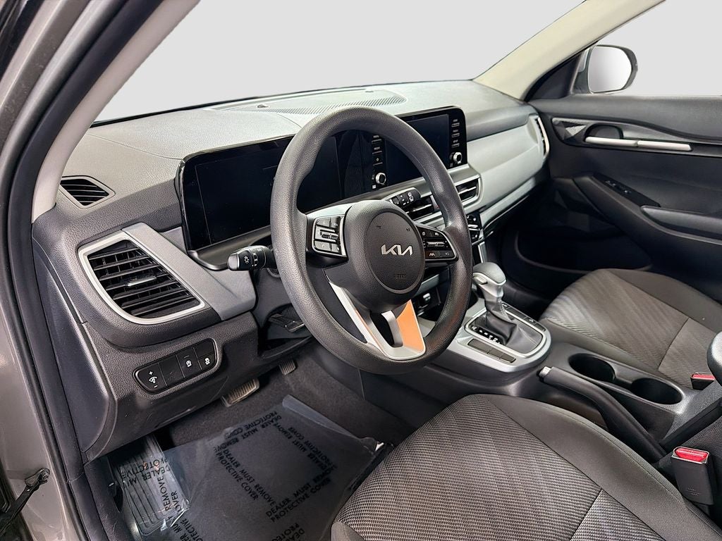 2024 Kia Seltos LX