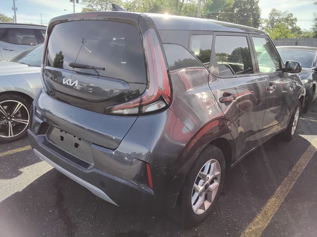 2023 Kia Soul LX