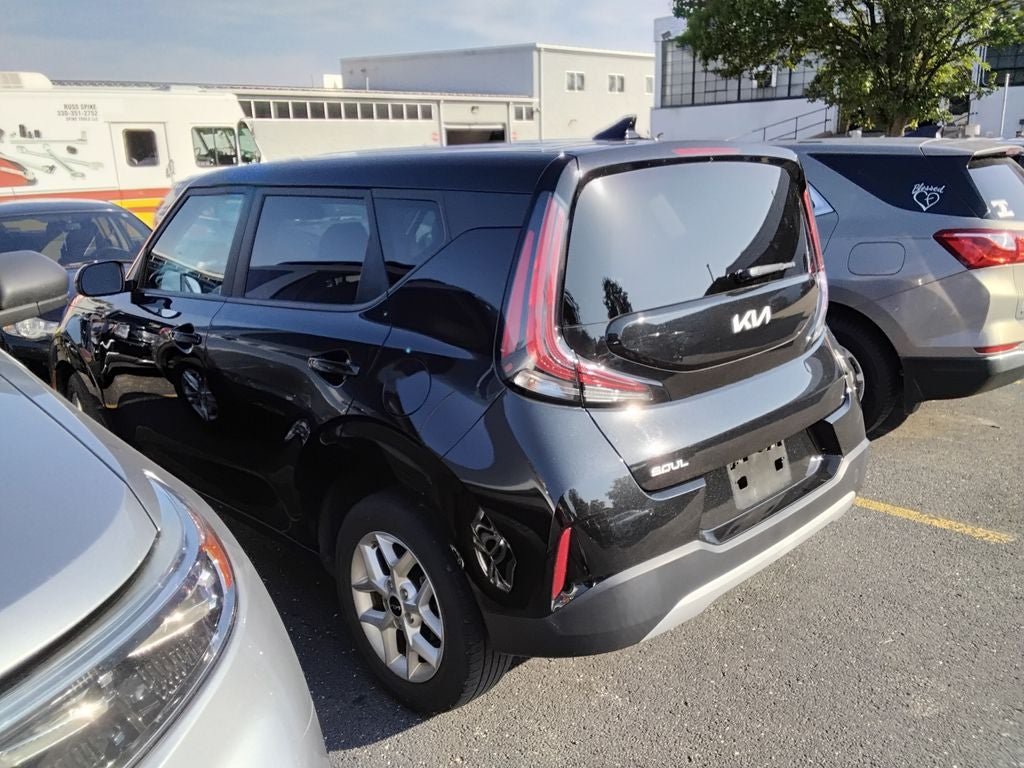2023 Kia Soul LX