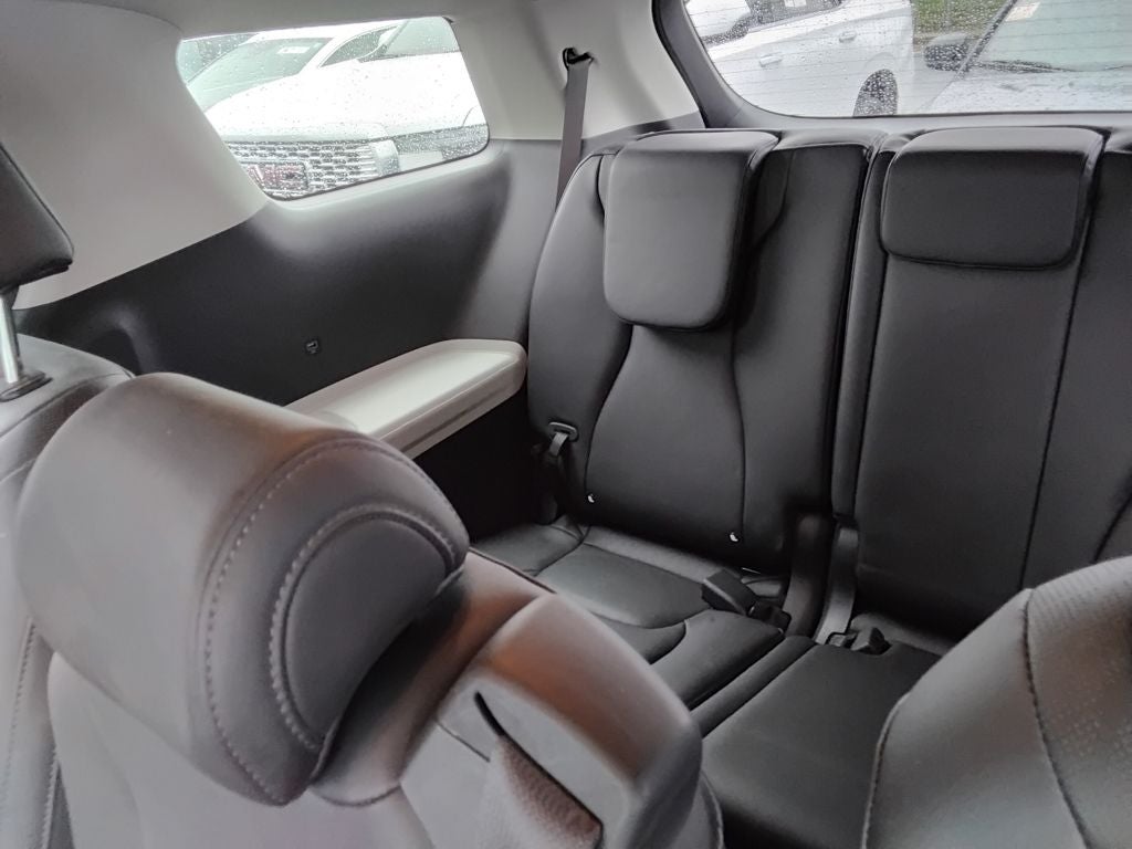 2023 Kia Carnival LX