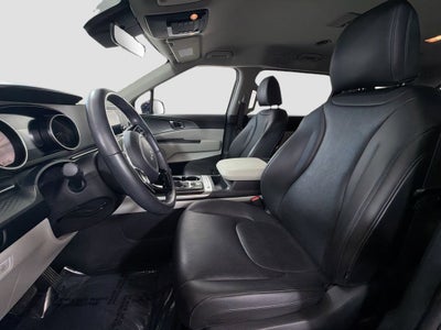 2023 Kia Carnival LX Seat Package