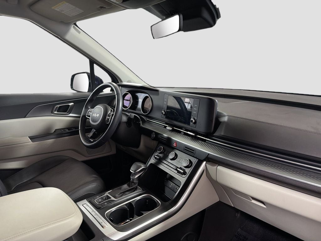 2023 Kia Carnival LX Seat Package