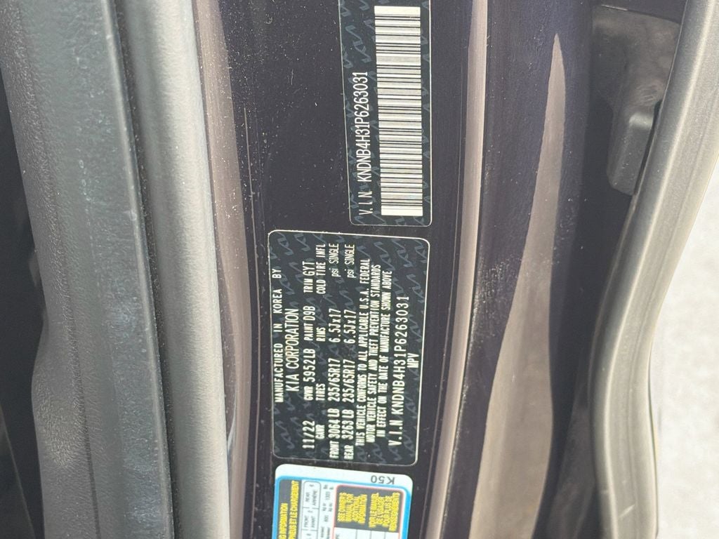2023 Kia Carnival LX Seat Package