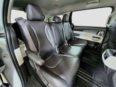 2022 Kia Carnival LXS