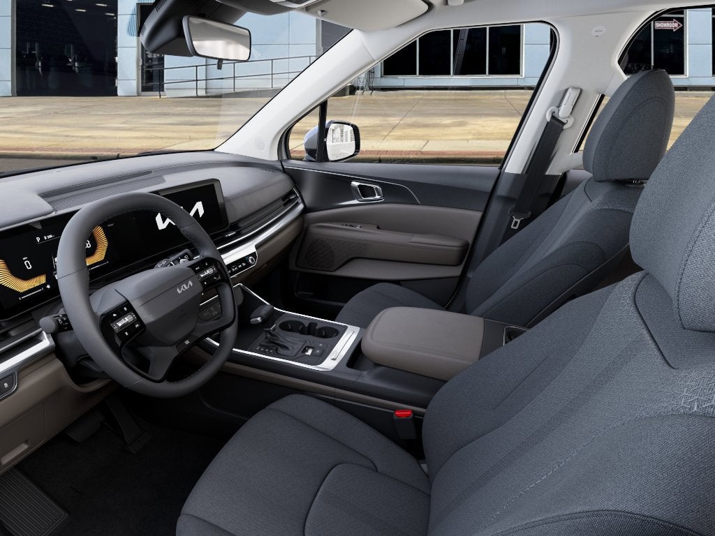 2027 Kia Carnival LX