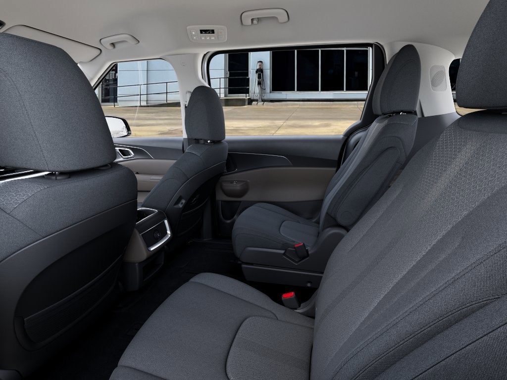 2027 Kia Carnival LX