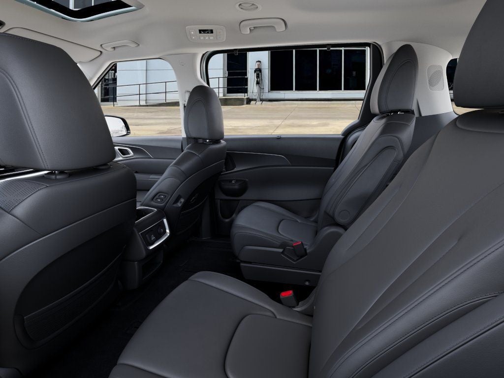 2027 Kia Carnival SX