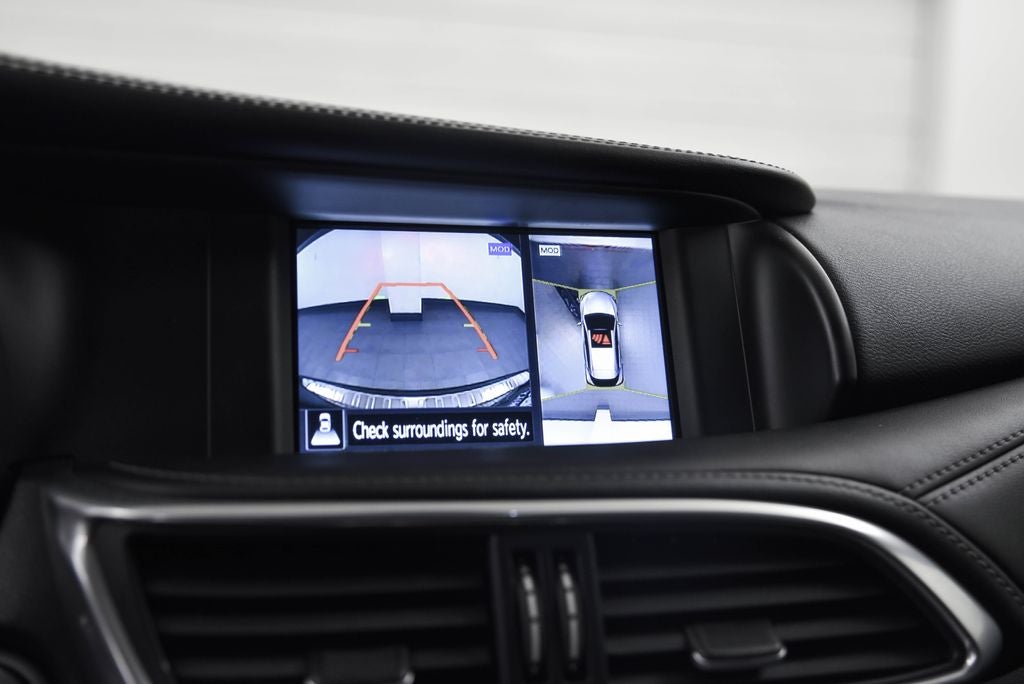 2019 INFINITI QX30 LUXE