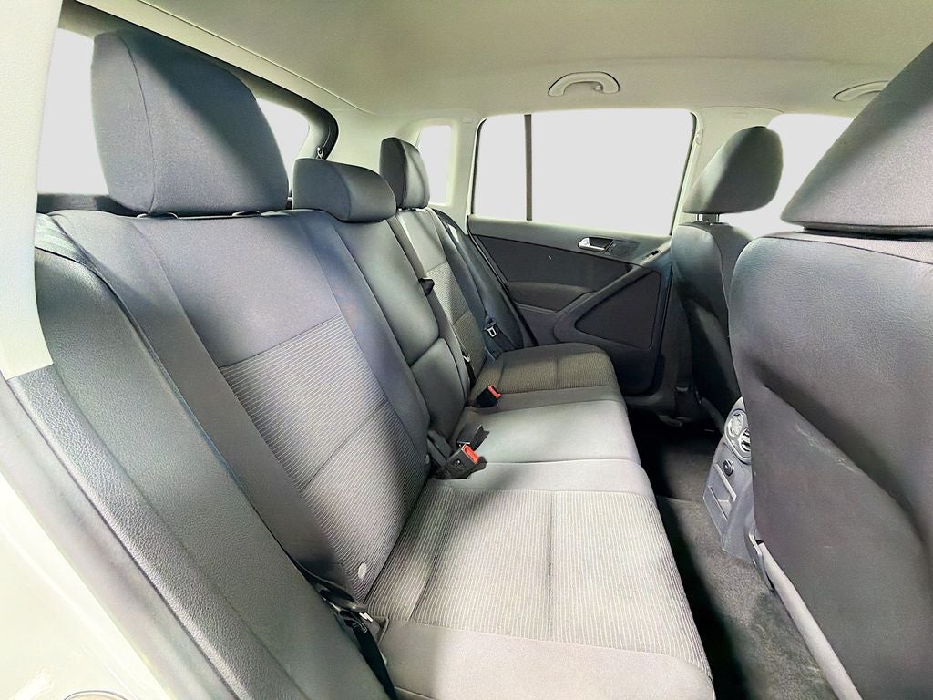 2015 Volkswagen Tiguan S 4Motion