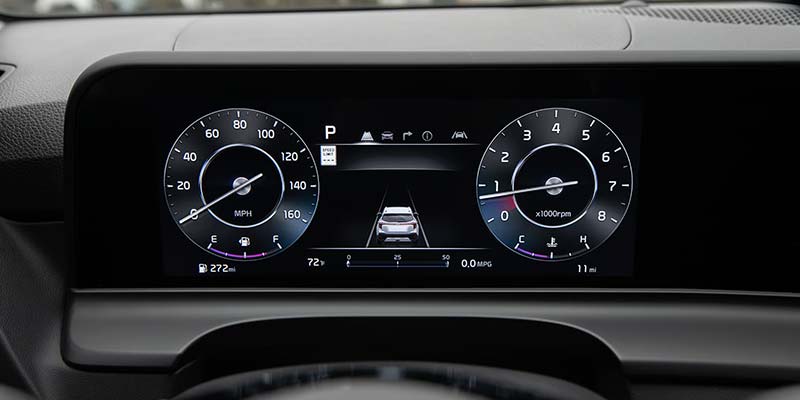 2026 Kia Seltos instrument panel featuring digital displays and modern vehicle controls in Akron, OH